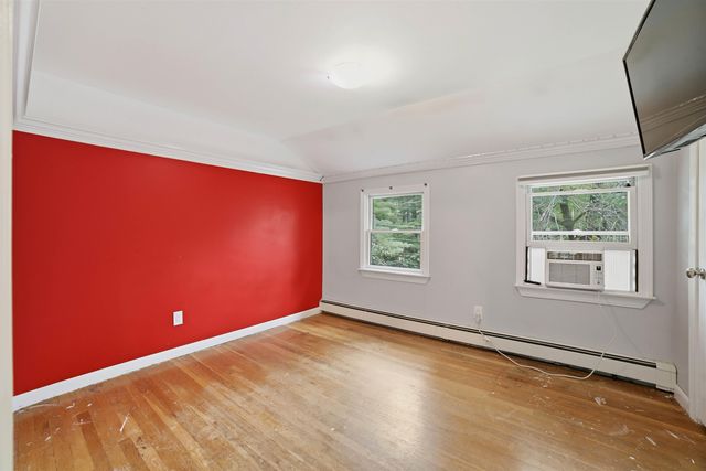 118 Chase Road, Londonderry, NH 03053