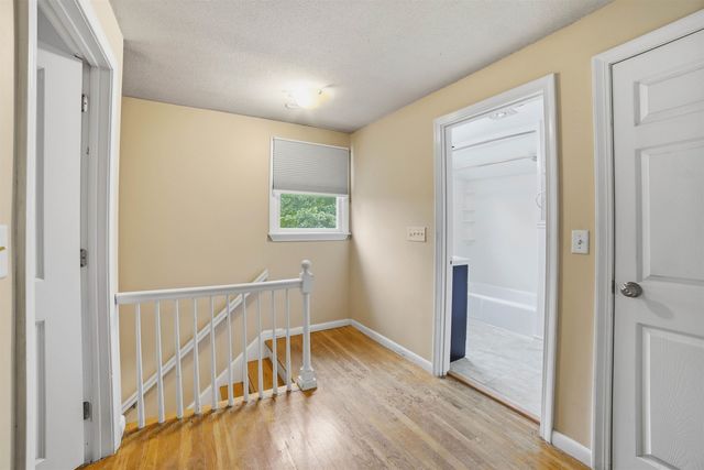 118 Chase Road, Londonderry, NH 03053