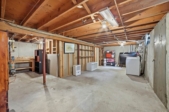 118 Chase Road, Londonderry, NH 03053