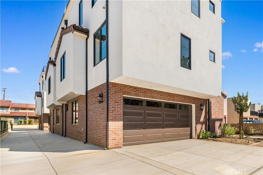 220 W Mission C, San Gabriel, CA 91776 — photo 2