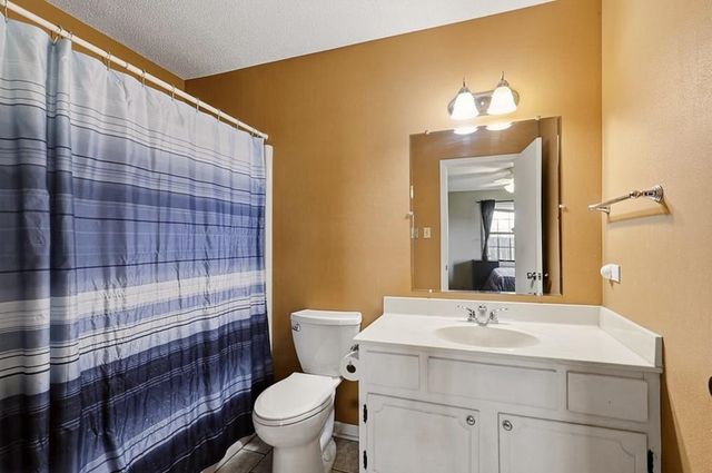 226 Elm Dr, Raceland, LA 70816