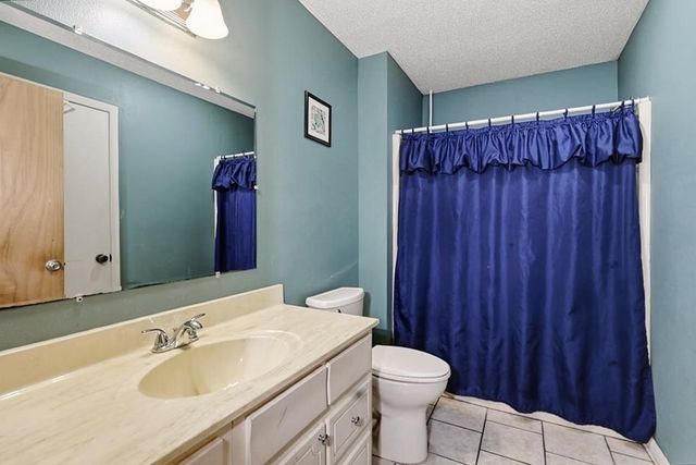 226 Elm Dr, Raceland, LA 70816