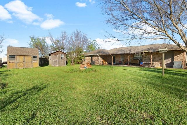 226 Elm Dr, Raceland, LA 70816