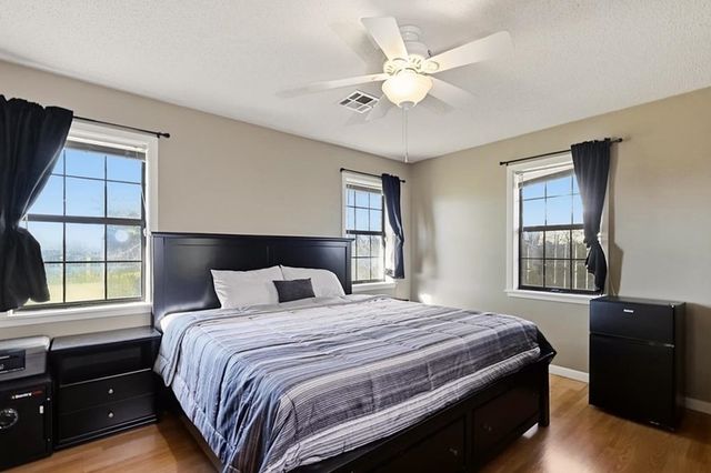 226 Elm Dr, Raceland, LA 70816