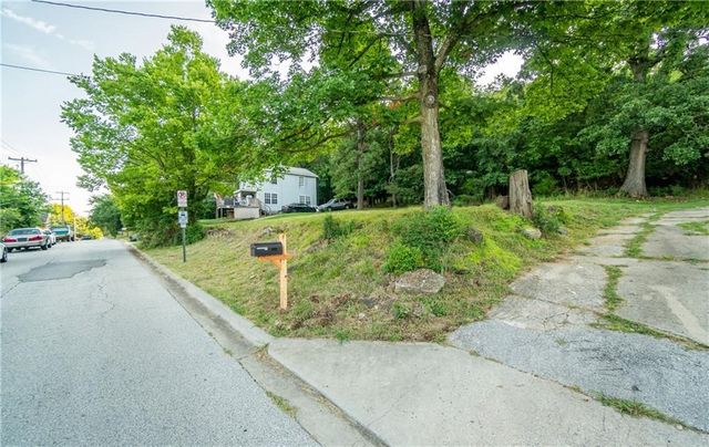 Lot 8-9 234 S Willow Avenue, Fayetteville, AR 72701