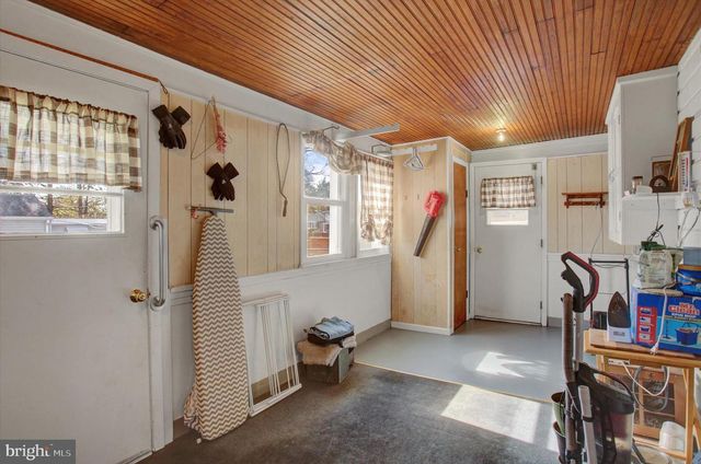 712 STANLEY AVENUE, Chambersburg, PA 17201