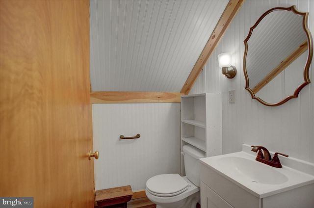 712 STANLEY AVENUE, Chambersburg, PA 17201