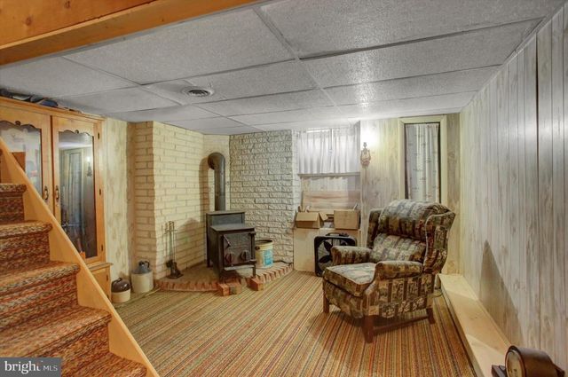 712 STANLEY AVENUE, Chambersburg, PA 17201