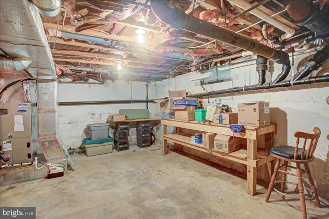 712 STANLEY AVENUE, Chambersburg, PA 17201