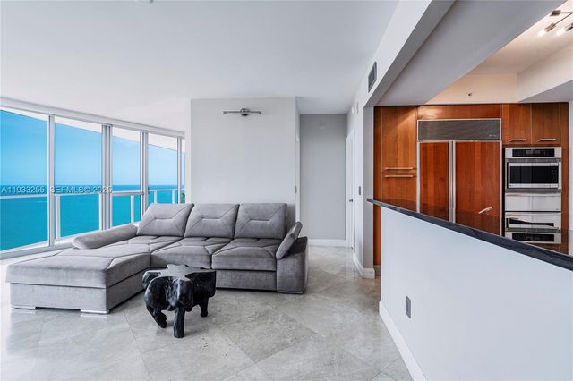 3101 S Ocean Dr 3005, Hollywood, FL 33019