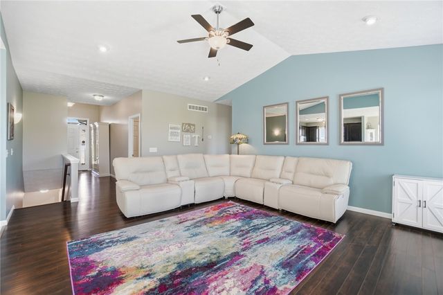 4131 Spicebush Drive, Tipp City, OH 45371