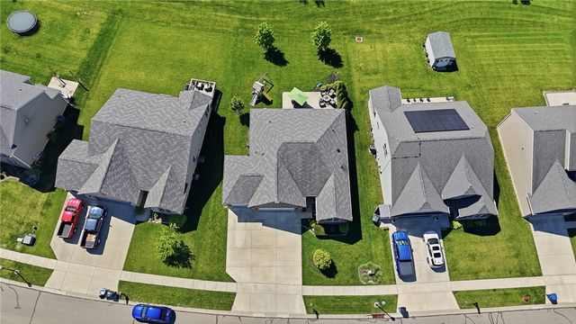 4131 Spicebush Drive, Tipp City, OH 45371