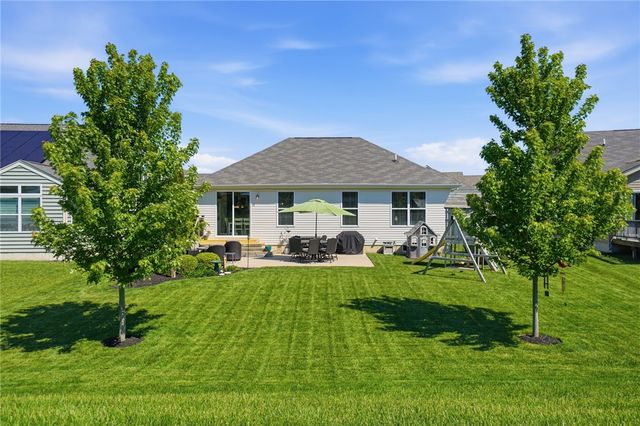 4131 Spicebush Drive, Tipp City, OH 45371