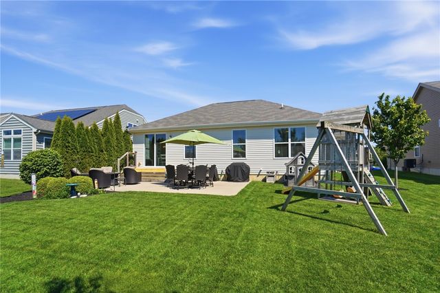 4131 Spicebush Drive, Tipp City, OH 45371