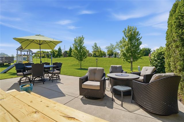 4131 Spicebush Drive, Tipp City, OH 45371
