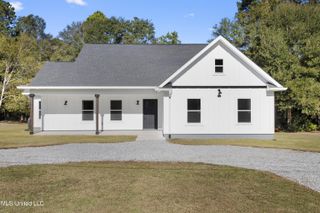 19085 E Highland Drive, Saucier, MS 39574