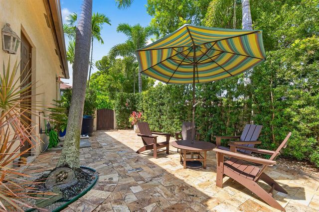 116 Santiago Drive, Jupiter, FL 33458