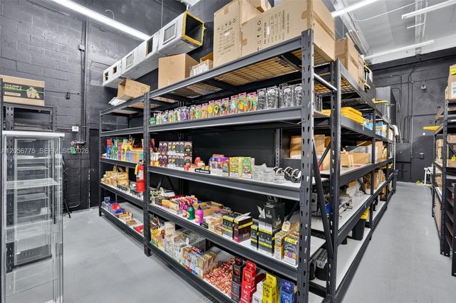 Wholesale, Distribution and Smoke Shop for Sale in Flagler, Miami, FL 33126