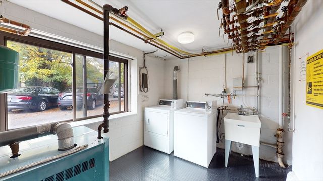 175 W. Wyoming Ave. 41, Melrose, MA 02176