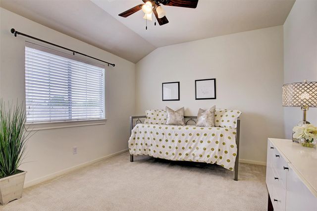 5806 Kansas Street B, Houston, TX 77007