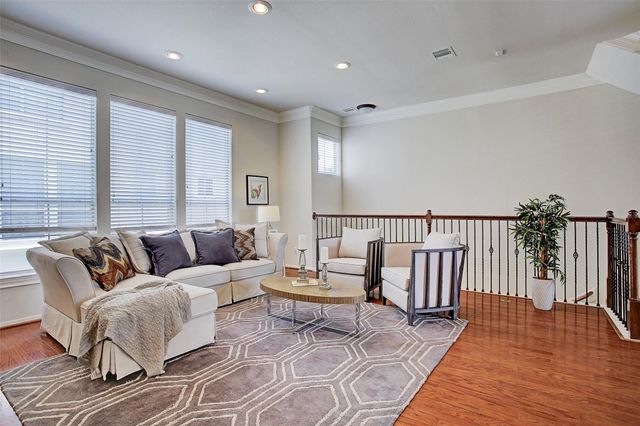 5806 Kansas Street B, Houston, TX 77007