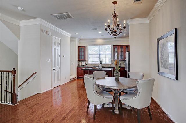 5806 Kansas Street B, Houston, TX 77007