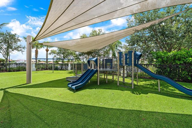 12132 Aviles Circle, Palm Beach Gardens, FL 33418