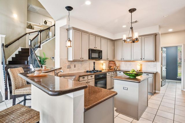 17711 Creek Bluff Lane, Cypress, TX 77433