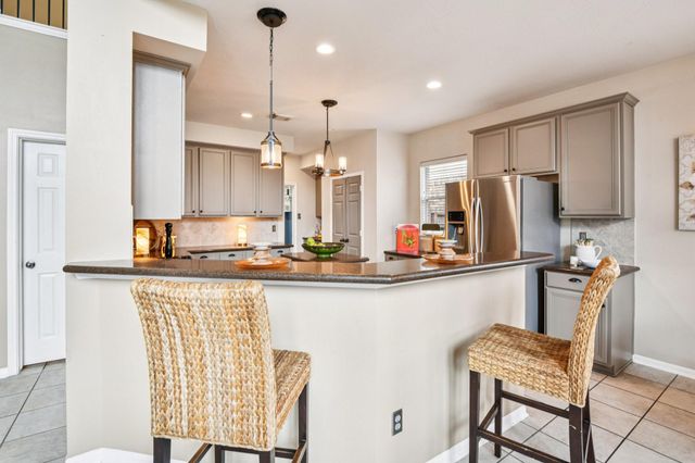 17711 Creek Bluff Lane, Cypress, TX 77433