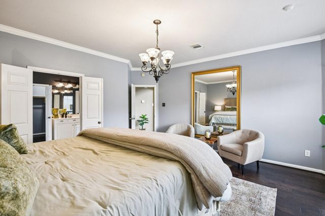 17711 Creek Bluff Lane, Cypress, TX 77433