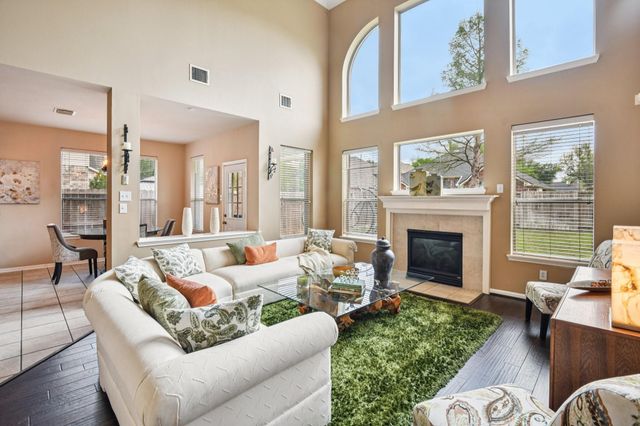 17711 Creek Bluff Lane, Cypress, TX 77433