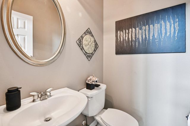 17711 Creek Bluff Lane, Cypress, TX 77433