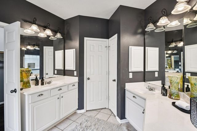 17711 Creek Bluff Lane, Cypress, TX 77433