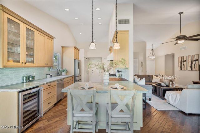 4436 W ESCUDA Drive, Glendale, AZ 85308