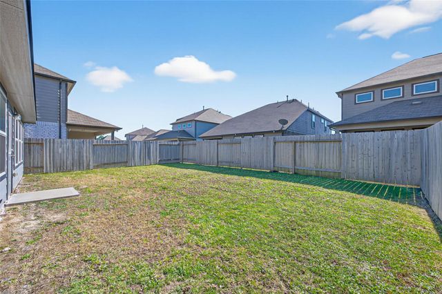 2122 Artic Loon Dr Drive, Conroe, TX 77385