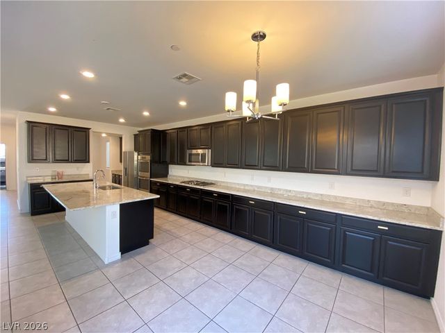 898 Spring Haven Street, Henderson, NV 89052