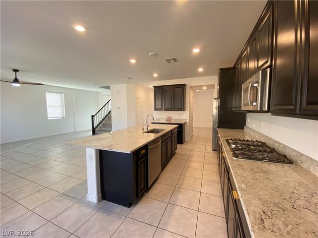 898 Spring Haven Street, Henderson, NV 89052