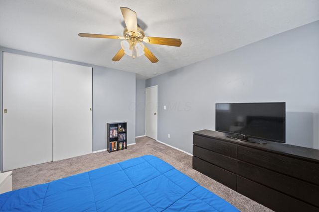 982 Hillridge Road, Reynoldsburg, OH 43068