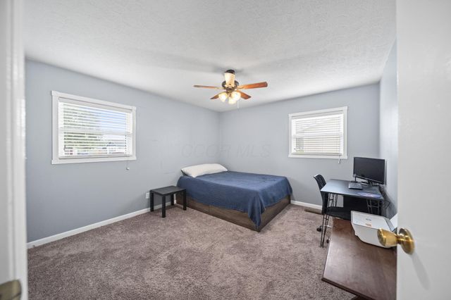 982 Hillridge Road, Reynoldsburg, OH 43068