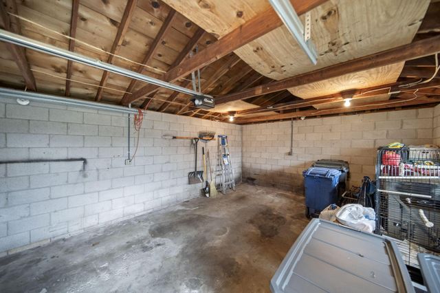 982 Hillridge Road, Reynoldsburg, OH 43068