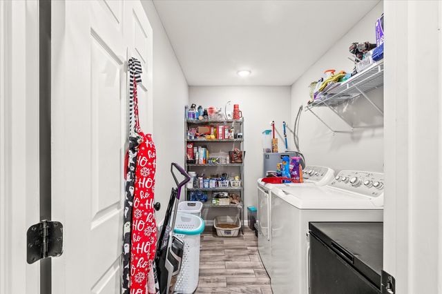 2190 Sullivan Knowles Rd, Sparta, TN 38583