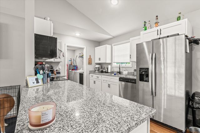 2190 Sullivan Knowles Rd, Sparta, TN 38583