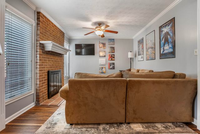 2140 Fort Harrods Drive 36, Lexington, KY 40513