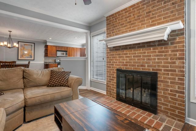 2140 Fort Harrods Drive 36, Lexington, KY 40513