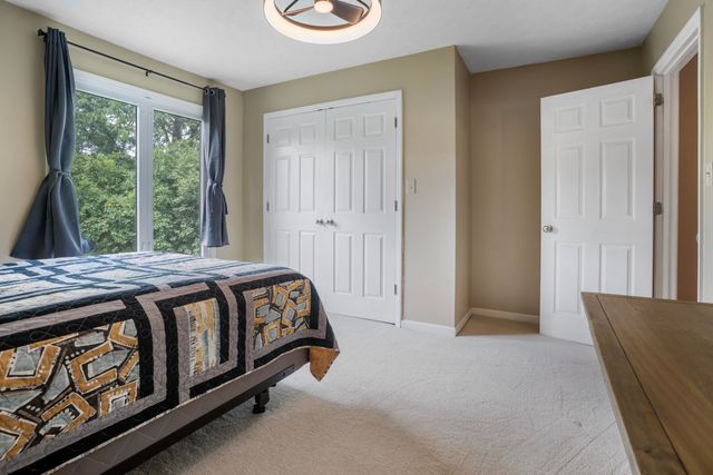 2140 Fort Harrods Drive 36, Lexington, KY 40513