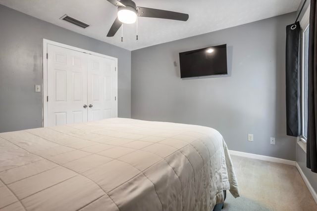 2140 Fort Harrods Drive 36, Lexington, KY 40513
