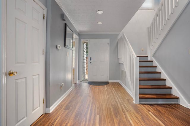 2140 Fort Harrods Drive 36, Lexington, KY 40513