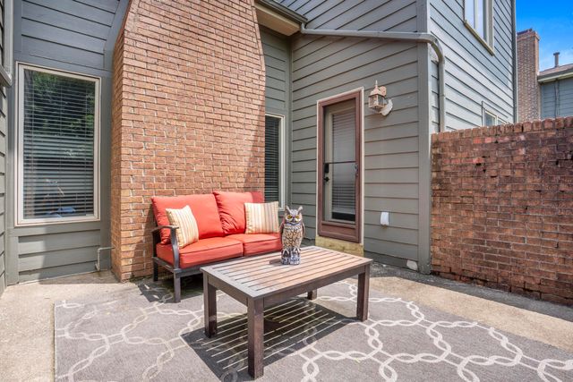 2140 Fort Harrods Drive 36, Lexington, KY 40513