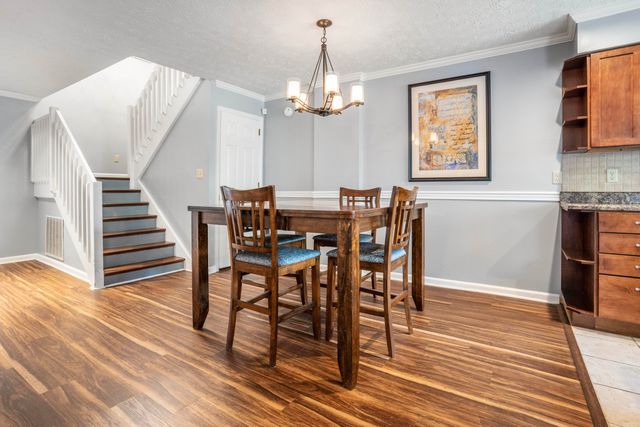2140 Fort Harrods Drive 36, Lexington, KY 40513