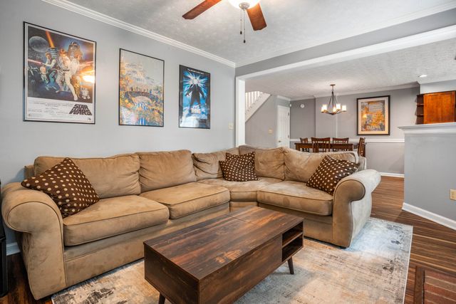 2140 Fort Harrods Drive 36, Lexington, KY 40513